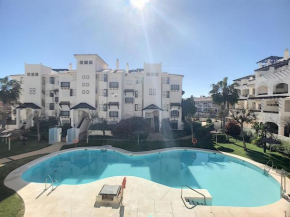 2239-Lovely 2 bedrooms with pool and paddle court, Manilva